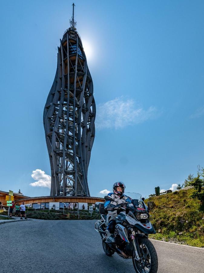 Ferienwohnungen Panorama Harrys Bike Tours Villach Exterior photo